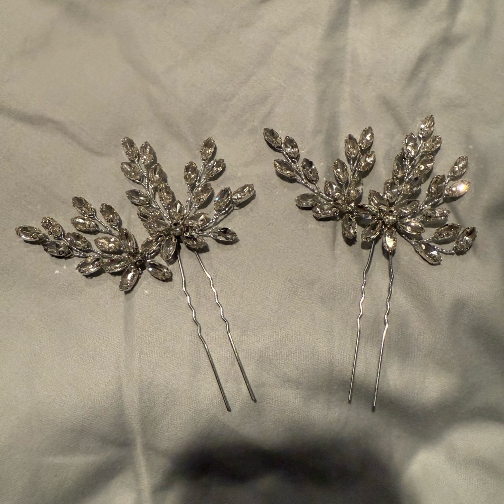 Elegant Silver Hair Pins